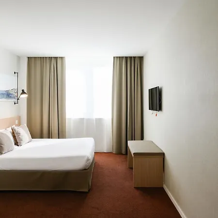 Hotel Barcelona Sant Cugat 4*