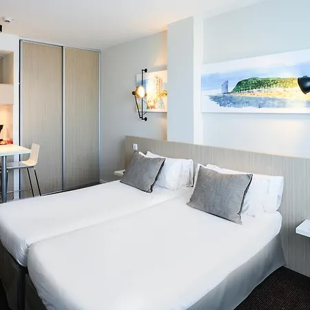 Hotel Barcelona Sant Cugat 4*